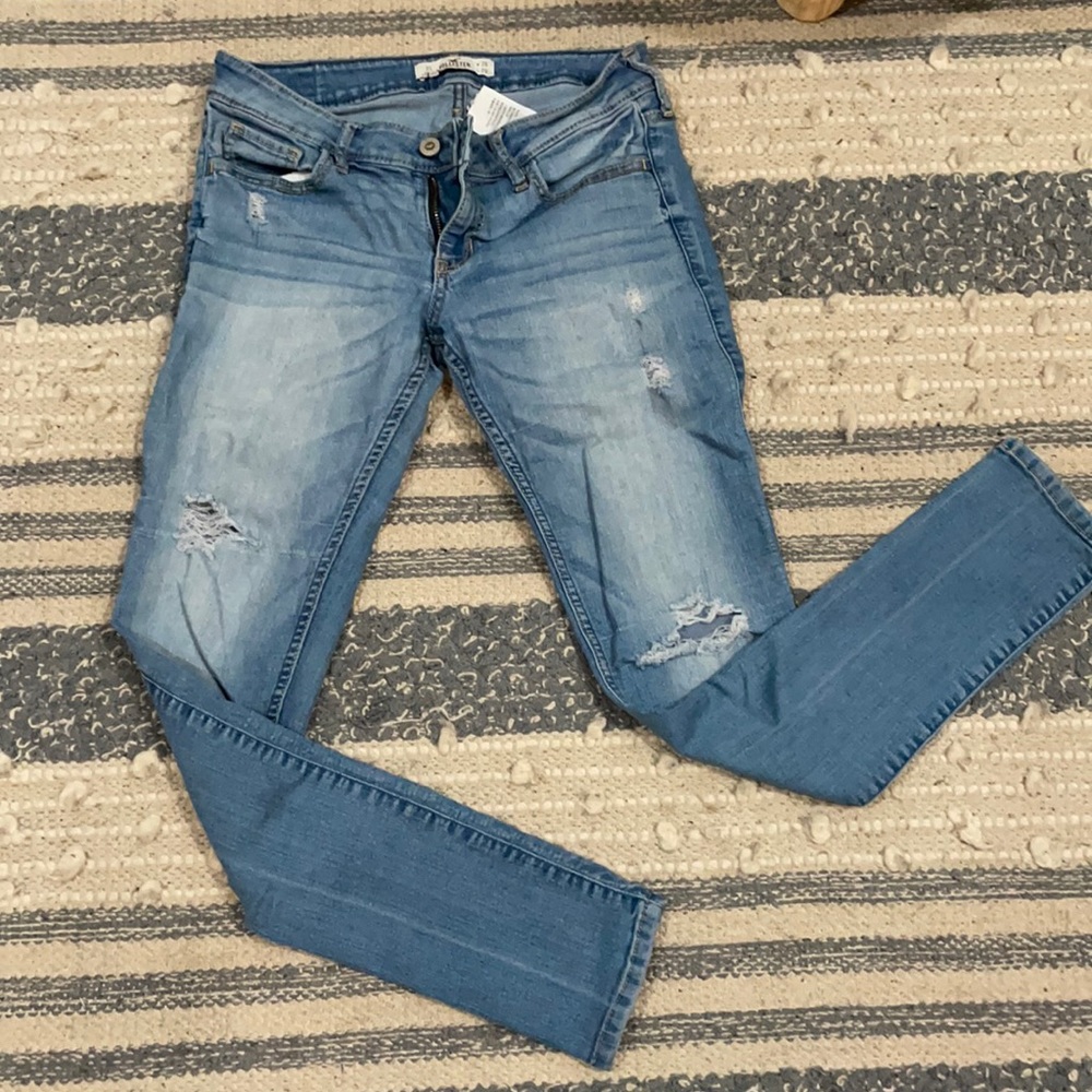 Hollister Super Skinny Jeans